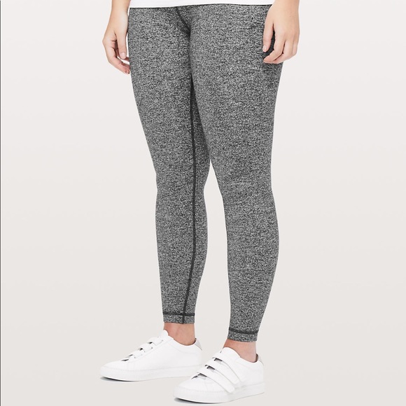 Lululemon Salt and Pepper Wunder Under Leggings
